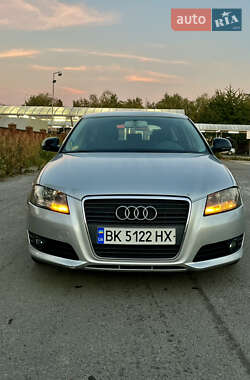 Хетчбек Audi A3 2008 в 