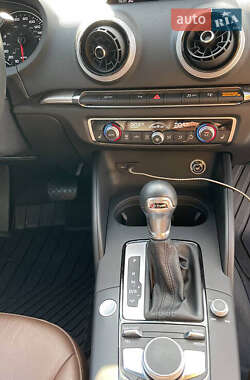 Седан Audi A3 2017 в 