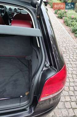 Хэтчбек Audi A3 2006 в 