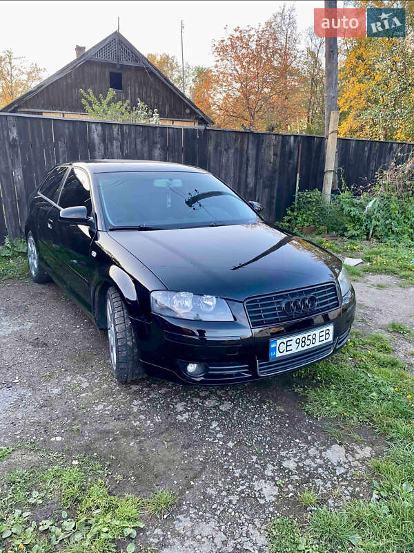 Хетчбек Audi A3 2003 в 