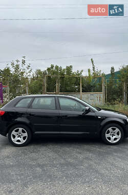 Хетчбек Audi A3 2008 в 