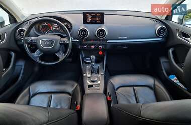 Седан Audi A3 2016 в 