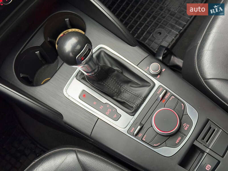 Седан Audi A3 2014 в Кривому Розі