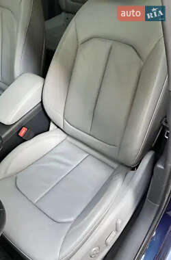 Седан Audi A3 2016 в 