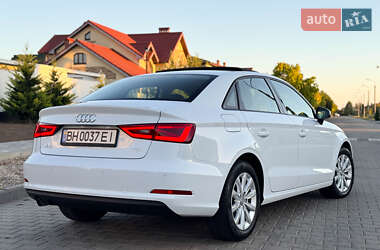 Седан Audi A3 2015 в 