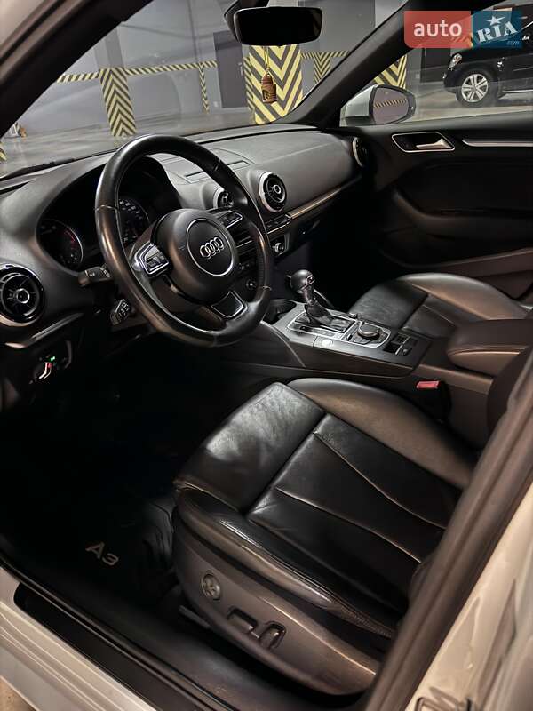 Седан Audi A3 2015 в Одесі