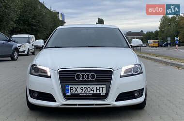 Хетчбек Audi A3 2009 в 