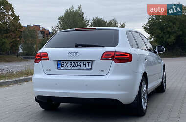 Хетчбек Audi A3 2009 в 