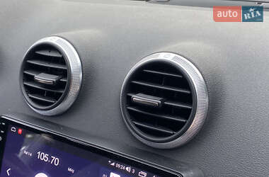 Хетчбек Audi A3 2009 в 