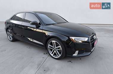 Седан Audi A3 2017 в 