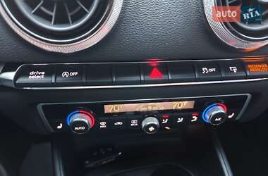 Седан Audi A3 2017 в 