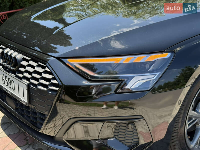 Седан Audi A3 2023 в Коломые
