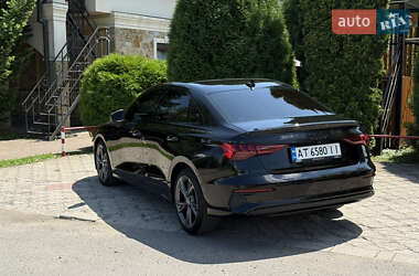 Седан Audi A3 2023 в Коломые