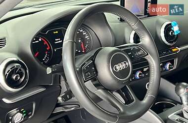 Седан Audi A3 2019 в 