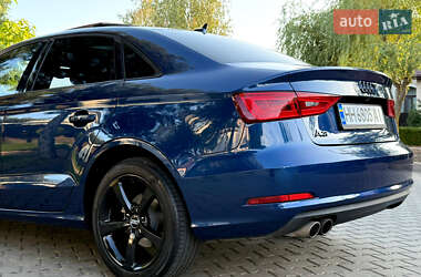 Седан Audi A3 2015 в 