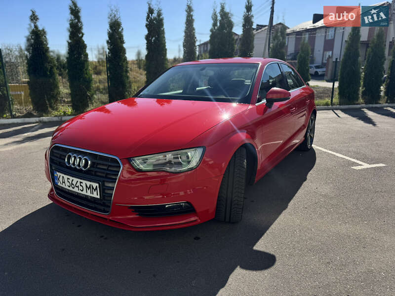 Седан Audi A3 2013 в 