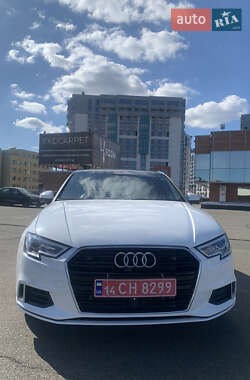 Седан Audi A3 2018 в 