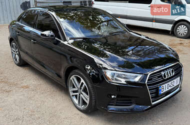 Седан Audi A3 2016 в 