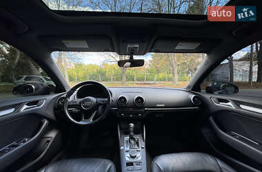 Седан Audi A3 2016 в 