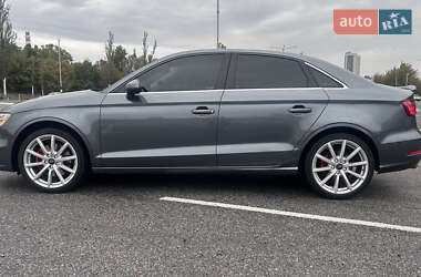 Седан Audi A3 2015 в 