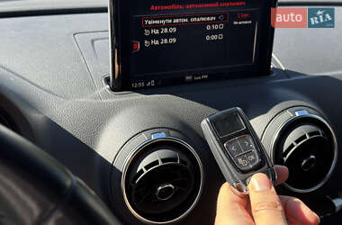 Хэтчбек Audi A3 2018 в 