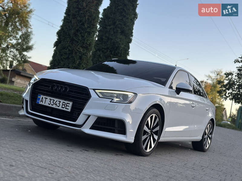 Седан Audi A3 2017 в Івано-Франківську