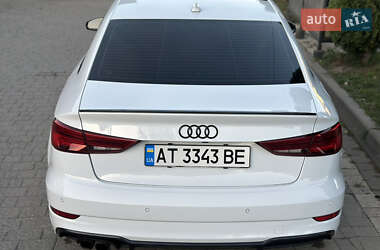 Седан Audi A3 2017 в Ивано-Франковске