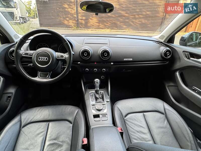 Седан Audi A3 2014 в Одессе