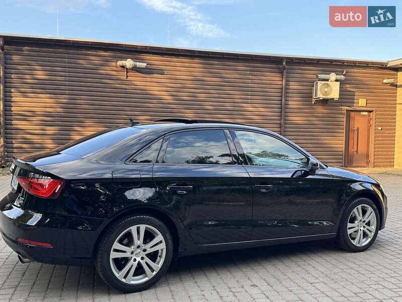 Седан Audi A3 2014 в Одессе