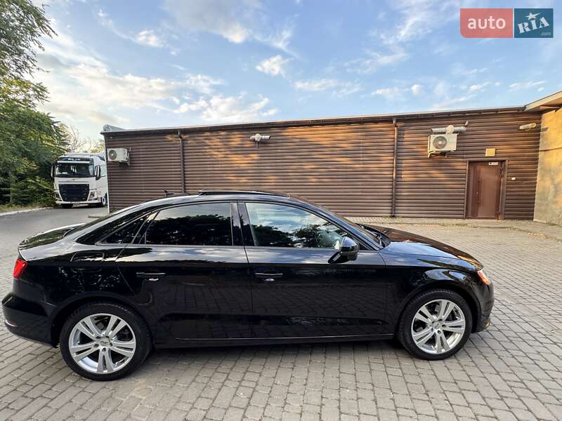 Седан Audi A3 2014 в Одессе
