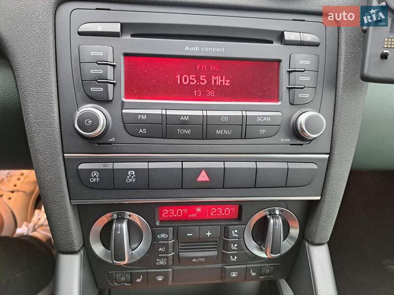 Хэтчбек Audi A3 2011 в Киверцах