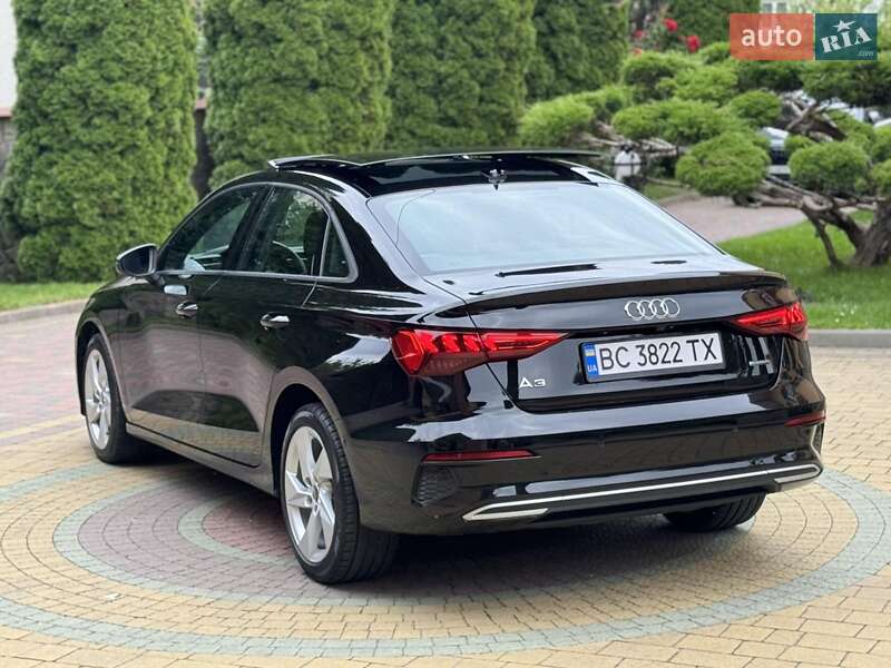 Седан Audi A3 2023 в Львове