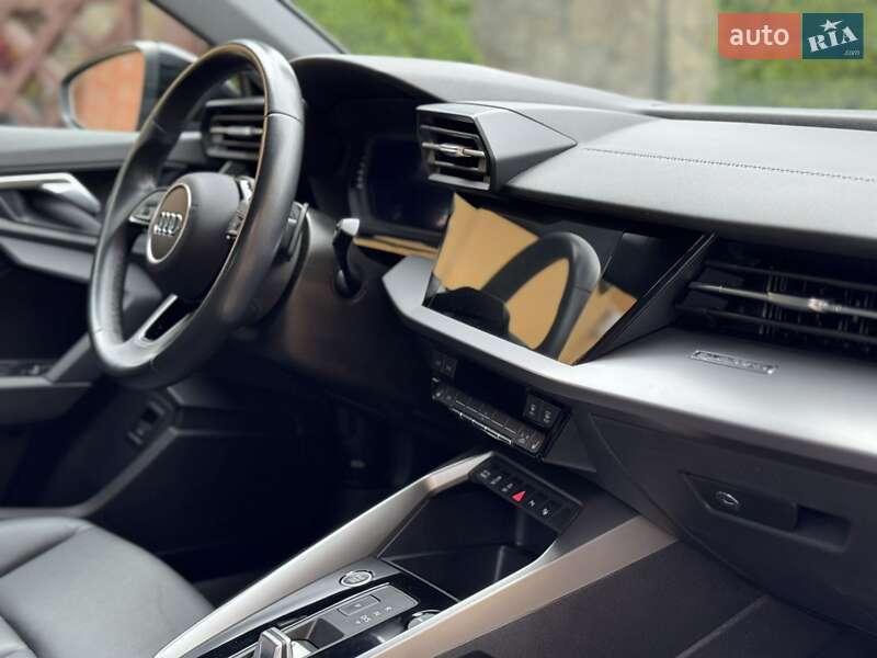 Седан Audi A3 2023 в Львове