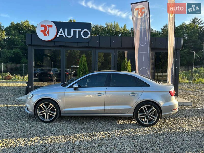 Седан Audi A3 2017 в Львові
