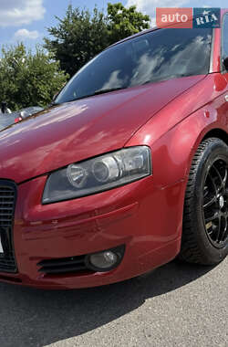 Хэтчбек Audi A3 2005 в 