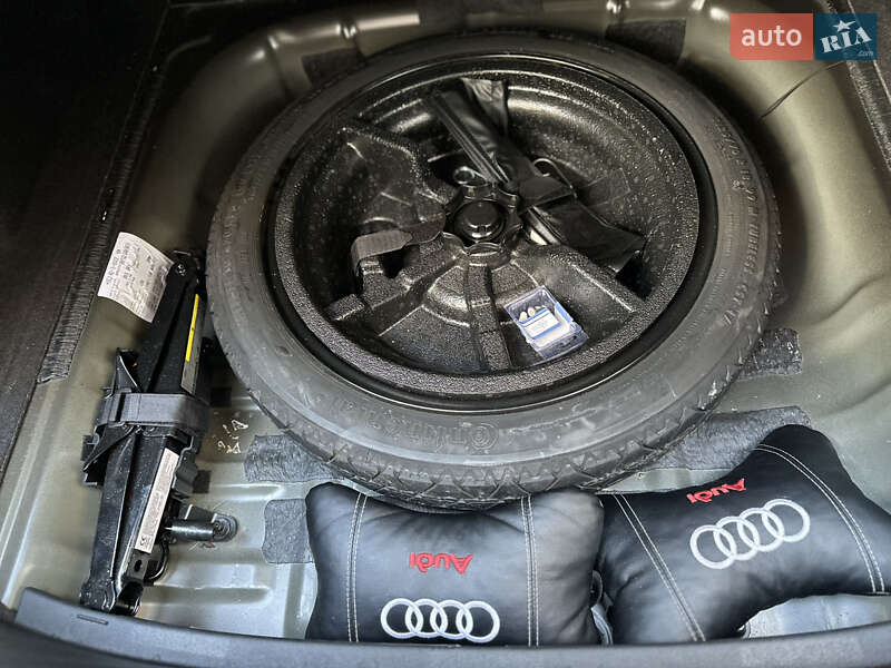 Седан Audi A3 2015 в Киеве фото 56 Седан Audi A3 2015 в Киеве