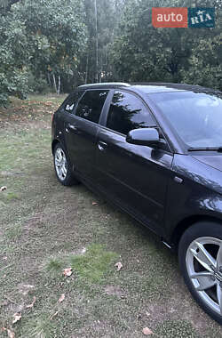 Хэтчбек Audi A3 2007 в 