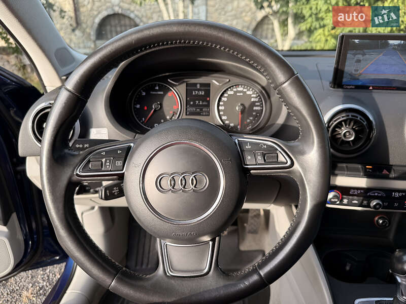 Седан Audi A3 2015 в Івано-Франківську