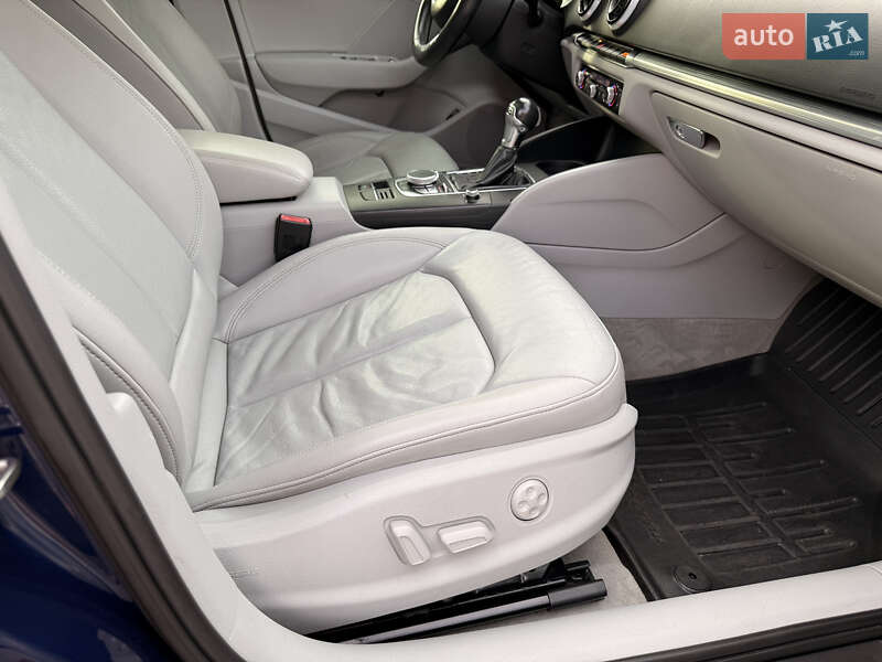 Седан Audi A3 2015 в Івано-Франківську