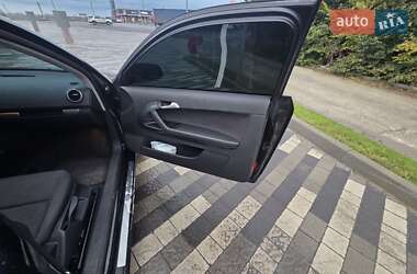 Хетчбек Audi A3 2005 в 