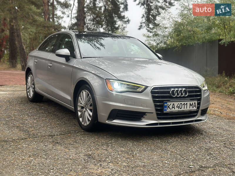 Седан Audi A3 2014 в Києві