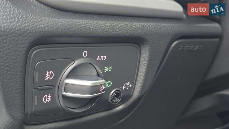 Хэтчбек Audi A3 2015 в Киеве