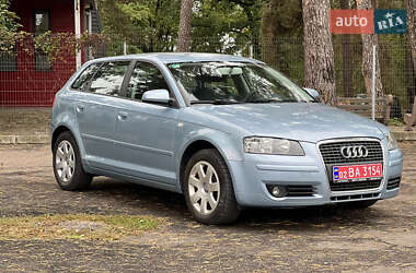 Хэтчбек Audi A3 2008 в 
