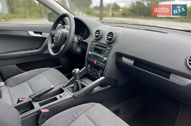 Хэтчбек Audi A3 2008 в 