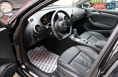 Хэтчбек Audi A3 2018 в 