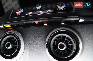 Хэтчбек Audi A3 2018 в 