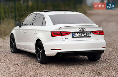 Седан Audi A3 2015 в 