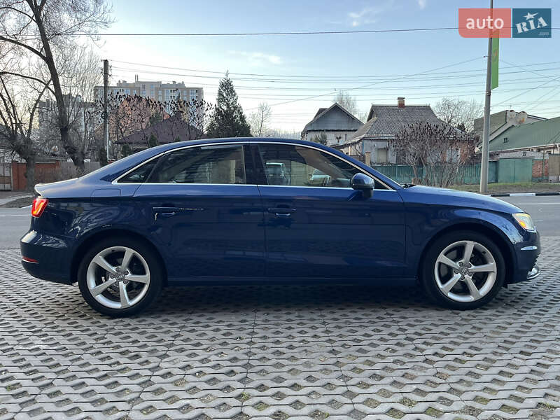 Седан Audi A3 2015 в Харькове
