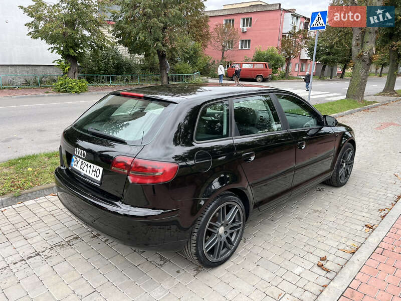 Хетчбек Audi A3 2005 в Могилів-Подільському