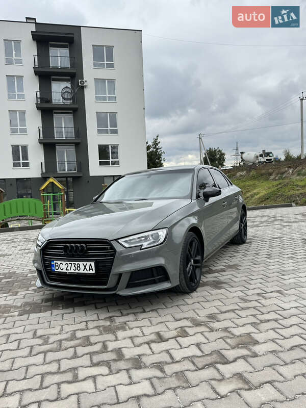 Седан Audi A3 2020 в Львові